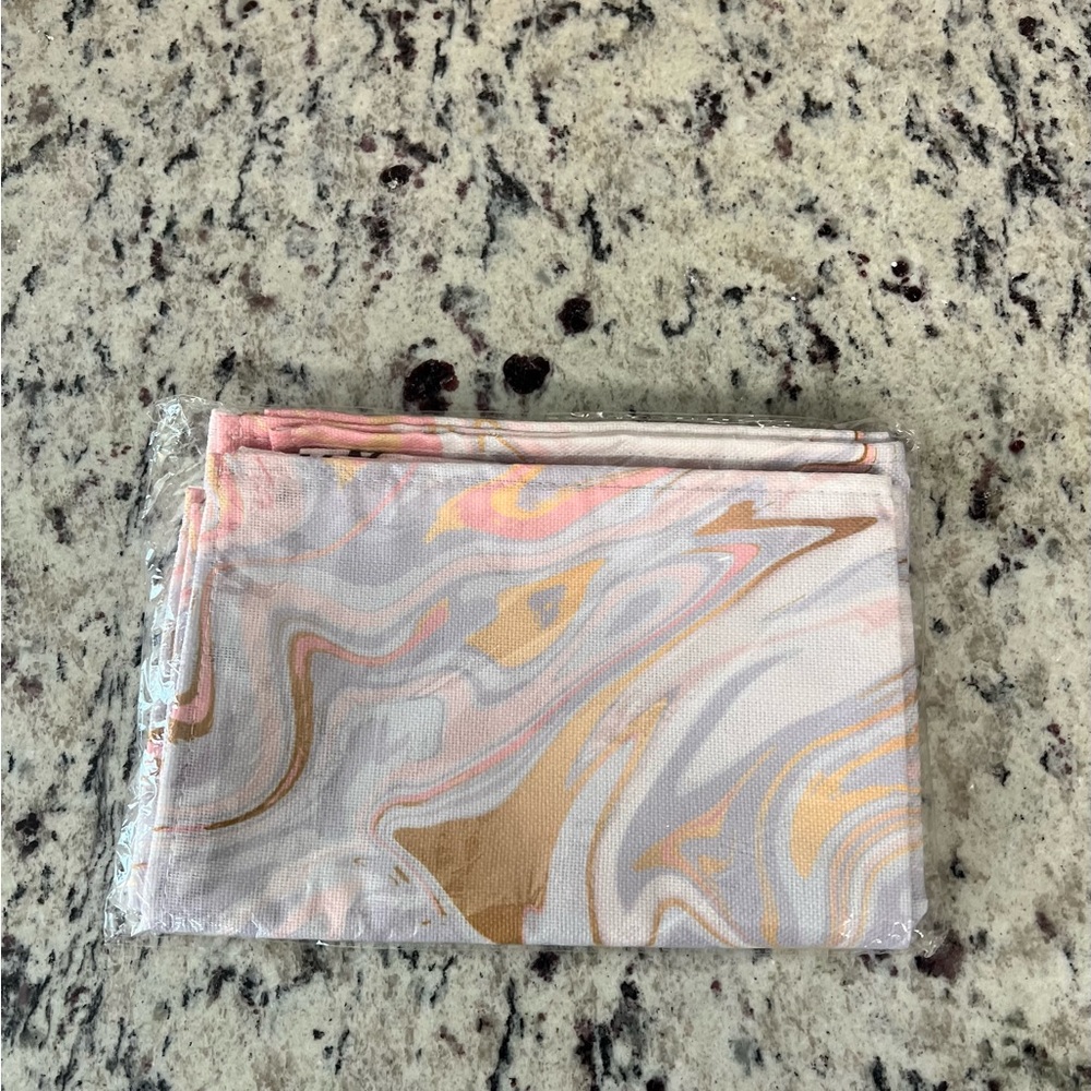 Pink Marble Table Mats🛍️ - Picture 4 of 4